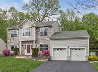 114 BLACK OAK TRAIL, Jefferson Twp., NJ 07849