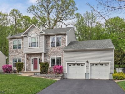 114 BLACK OAK TRAIL, Lake Hopatcong, NJ, 07849