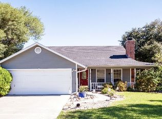 201 Stockade Dr, Victoria, TX 77905