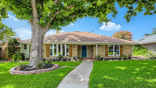 7417 La Sobrina Dr Photo 1