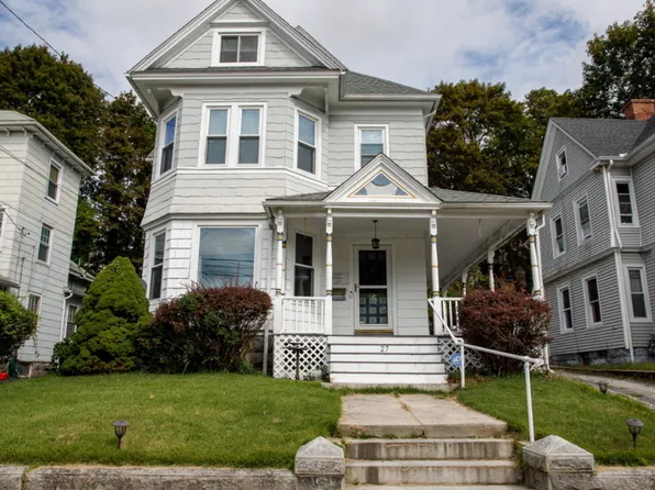 27 West Street, New London, CT 06320