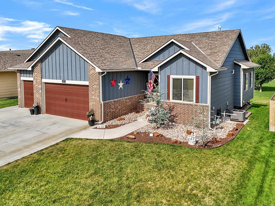 1st image of 8857 N Hidden Ln