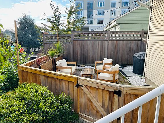 3rd image of 4527 41st Ave SW APT 101