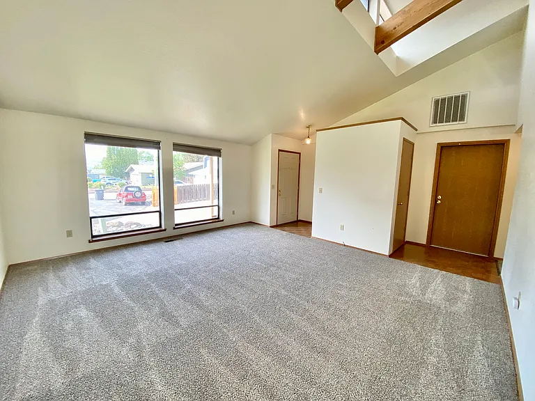 3219 Vincenta Dr #3219 — Photo 3