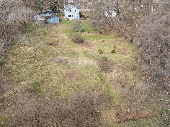 2nd image of 53444 Juniper Rd