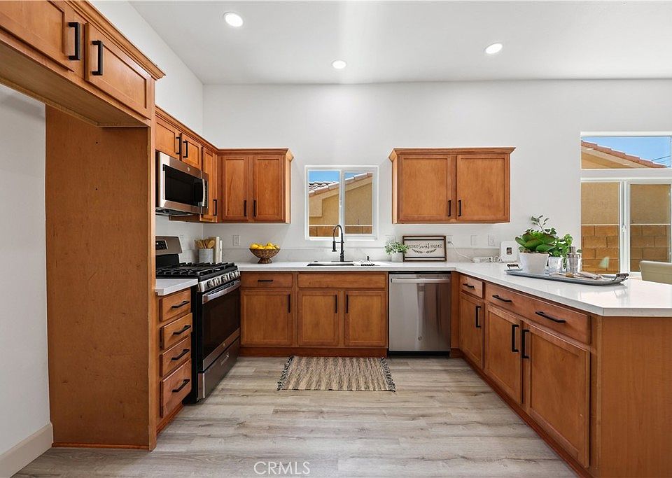 1st image of 67734 Hacienda Ave