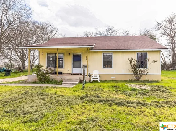 197 Skycrest Dr, Martindale, TX 78655