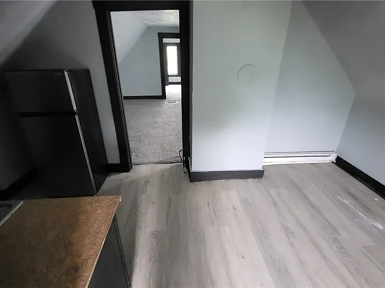 10012 Parkgate Ave #1 — Photo 5