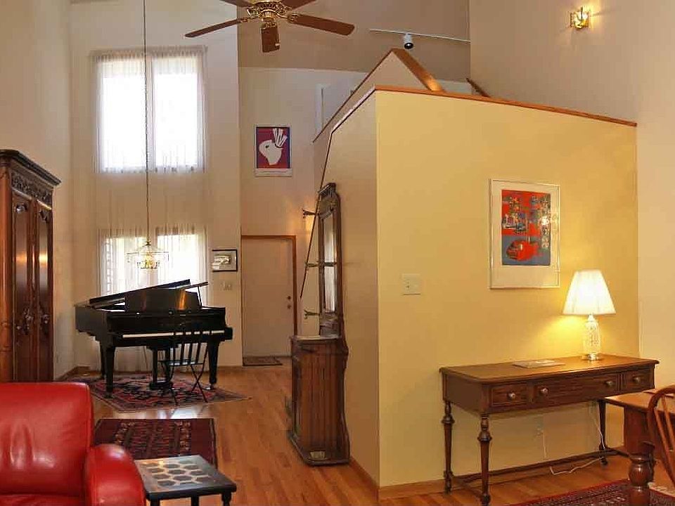 1807 Glenwood Oaks Ct, Urbana, IL 61801 Zillow