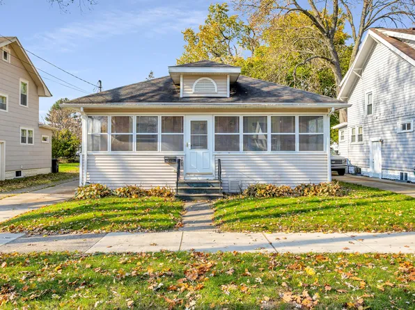 616 Orange St, Jackson, MI 49202