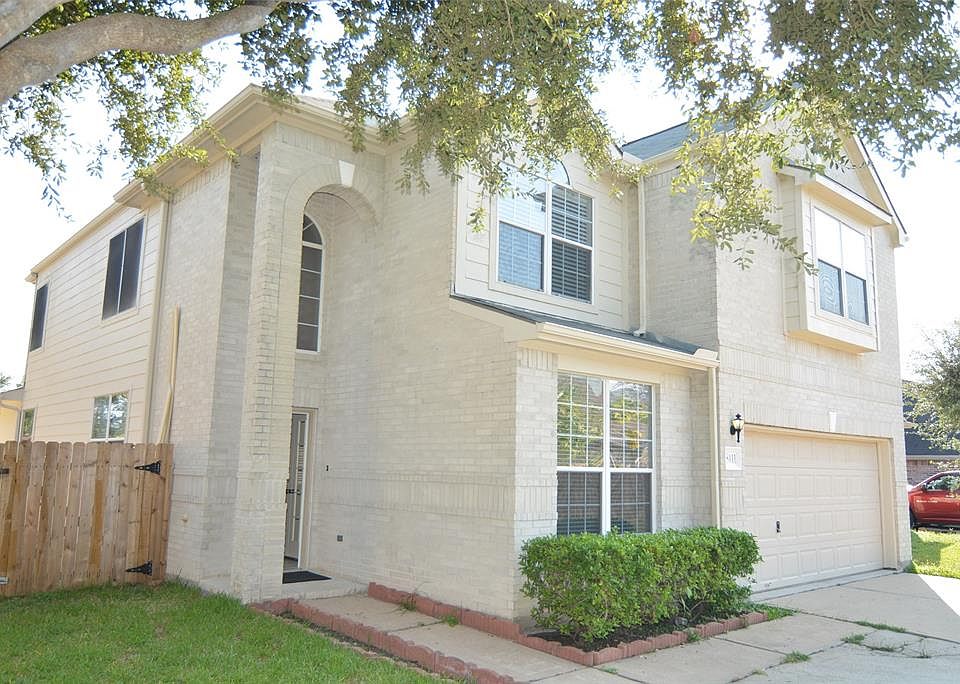 1st image of 8111 Daylilly Creek Dr
