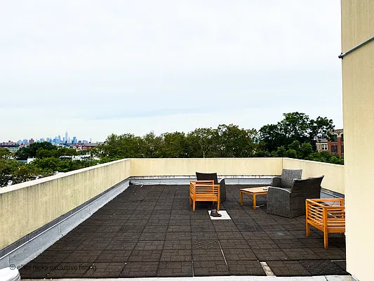 Rented by Massada Home Sales Inc | media 2