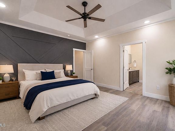 5th image of 210 Wadlow Gap Rd