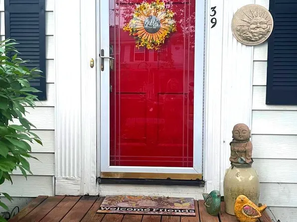 39 Sadie St, Hamilton, NJ 08619