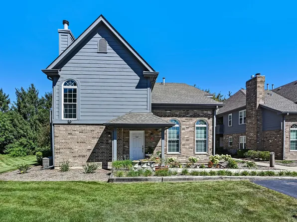 19 Foxcroft Rd APT 239, Naperville, IL 60565