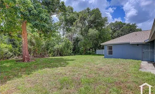 2405 Appaloosa Cir — Photo 32