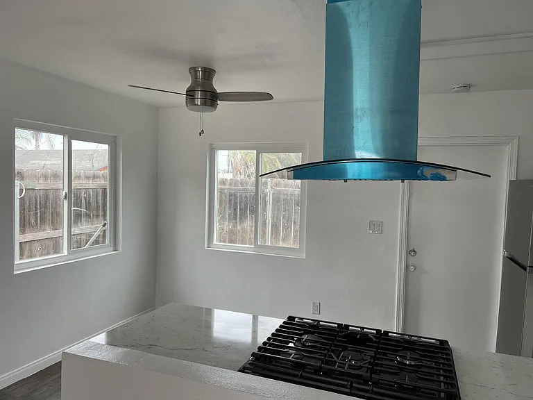 7003 Mount Vernon St — Photo 16