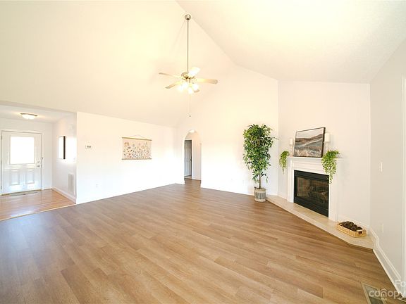 3rd image of 3893 Brickfield St #45-46
