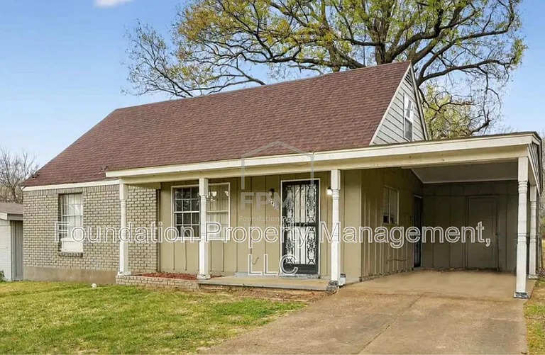 3425 Ladue St — Photo 1