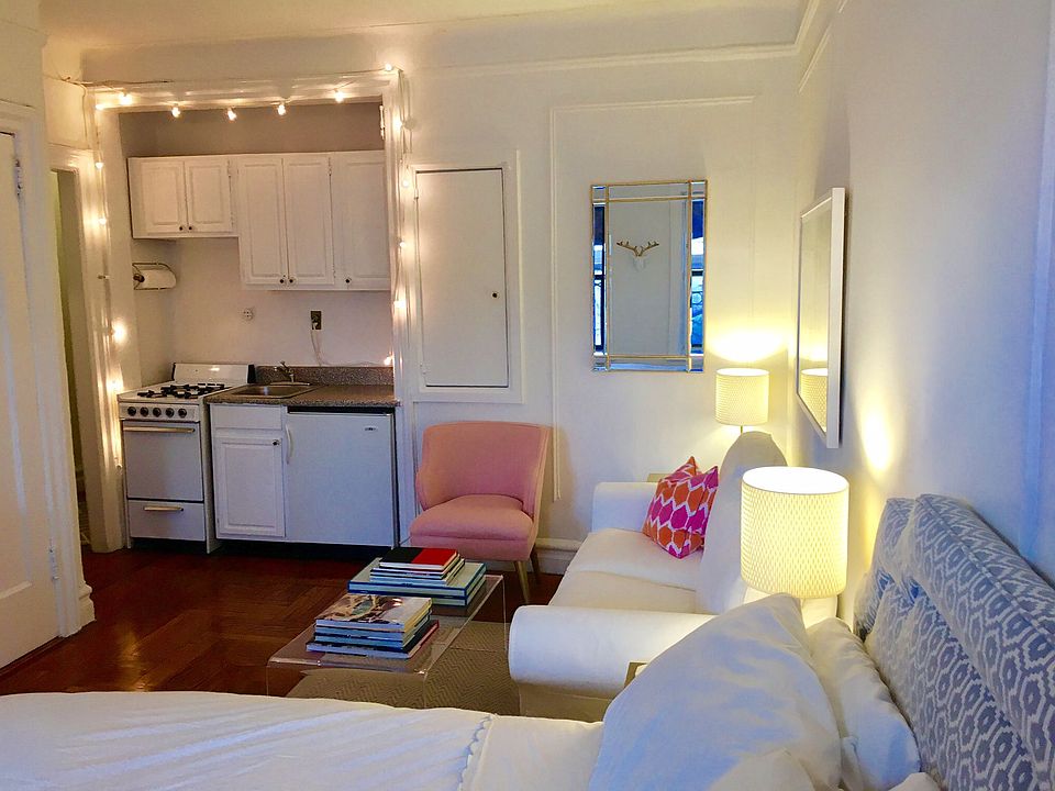 1st image of 140 Waverly Pl APT 6A