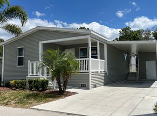 171 Suncrest Ln #171, North Fort Myers, FL 33903