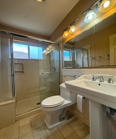 21119 Ashfield Ave — Photo 11
