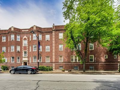 36 Harrison St APT 2, Oak Park, IL, 60304