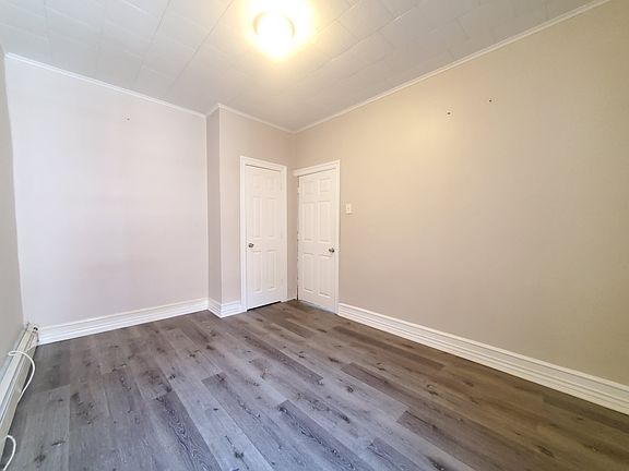 4th image of 69 W 53rd St #6