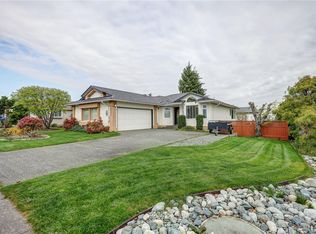 6254 Waterbury Rd, Nanaimo, BC V9V 1L5