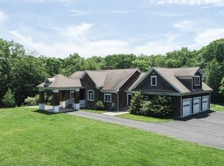 1135 Taunton Ave, Seekonk, MA 02771