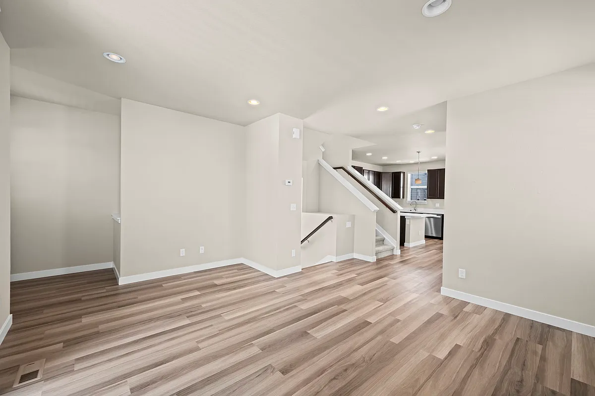 Building Photo - 2348 S Troy Ct