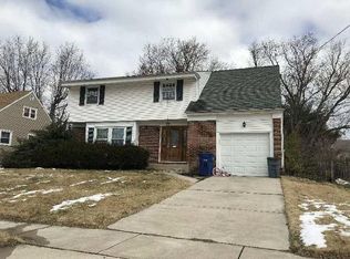 2304 Beverly Rd, Cinnaminson, NJ 08077