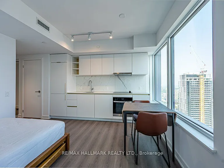 8 Wellesley St W #4515 — Photo 5