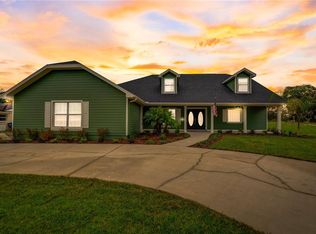 5991 Country Club Dr, Dade City, FL 33523