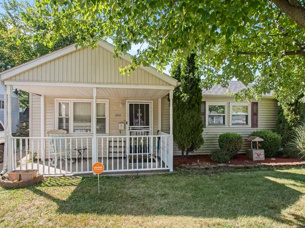 3529 Woldhaven Dr, South Bend, IN 46614