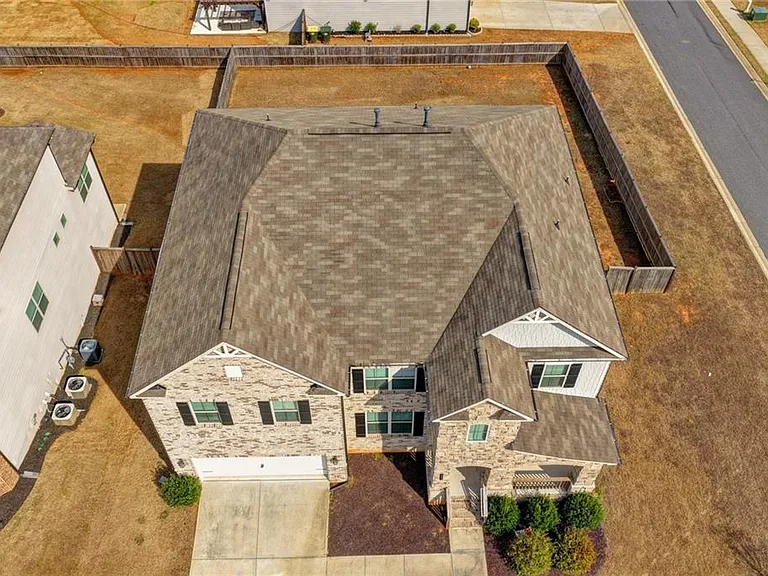 7410 Ansley View Ln — Photo 101