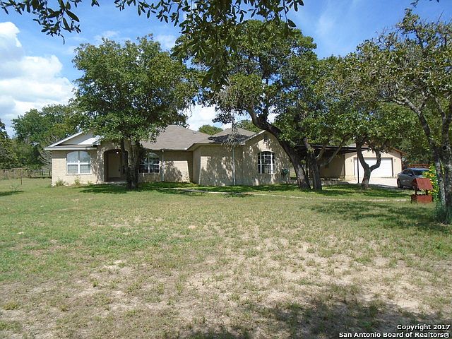 1st image of 272 Saddle Ln