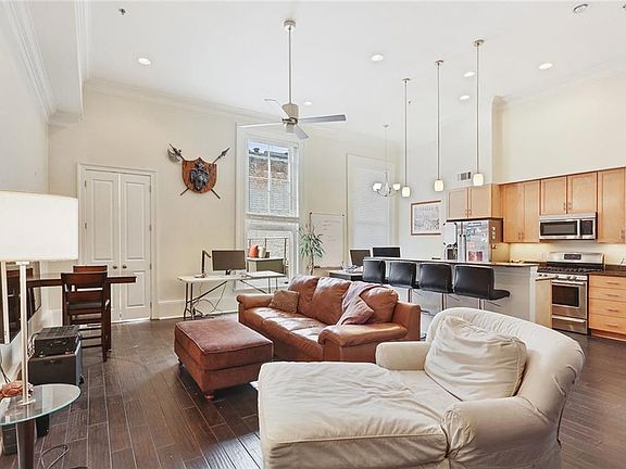 2nd image of 339 Carondelet St Unit 2F