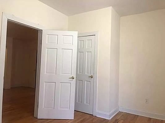 5th image of 556 W 171st St #5B