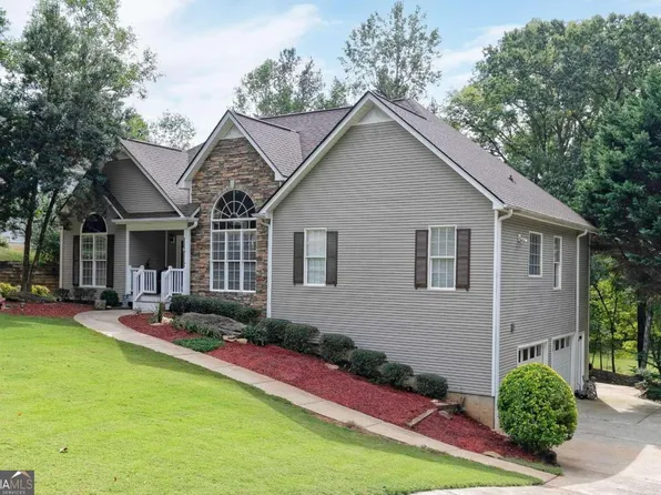 299 Oliver Dr, Dallas, GA 30132