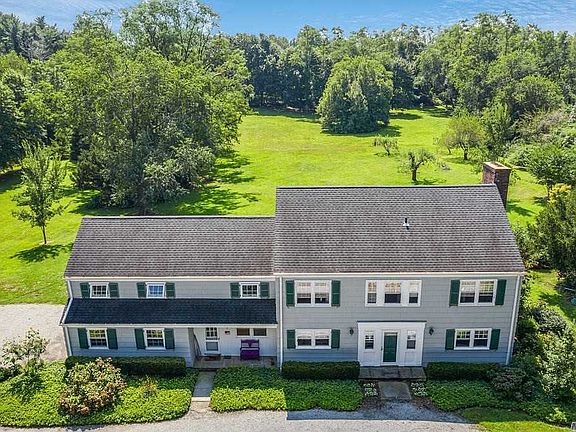 3rd image of 156 Hegemans Ln #A