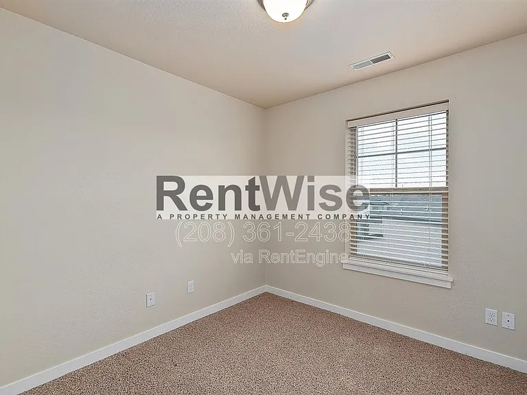 8732 W Pine Valley Ln — Photo 33