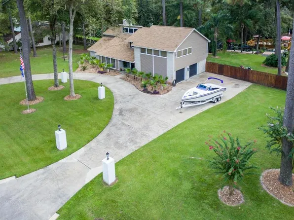 2123 Indian Shores Rd, Crosby, TX 77532