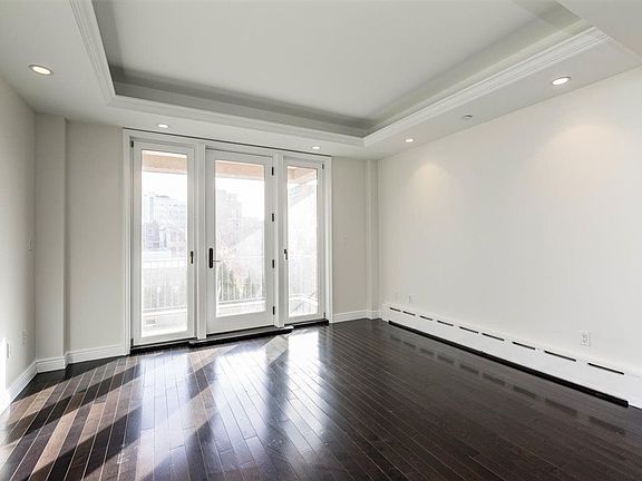 5th image of 30-11 21st St #3A
