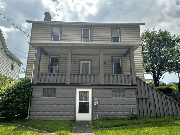 309 Washington St, Mount Pleasant, PA 15666