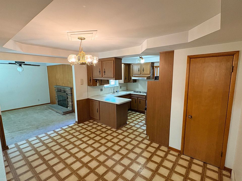 31225 Frank Dr, photo 11