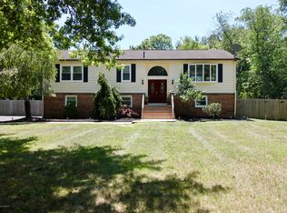 72 Molly Pitcher Ln #1, Freehold, NJ 07728