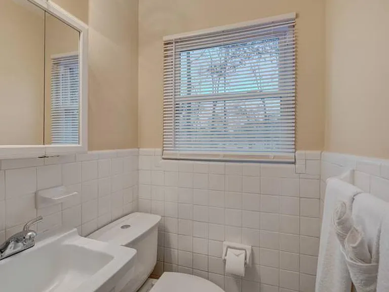 116 Parthenia Dr — Photo 12