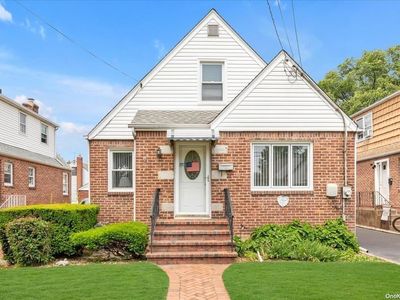 19 Princeton Street, Valley Stream, NY, 11580