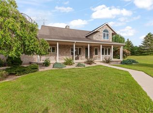 11195 Singer Rd, Brooklyn, MI 49230